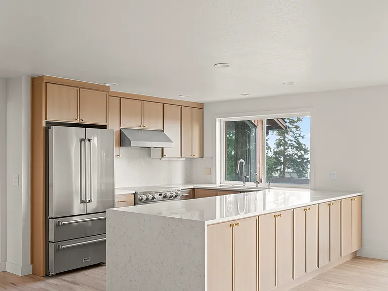 13822 SE 43rd St — Photo 3