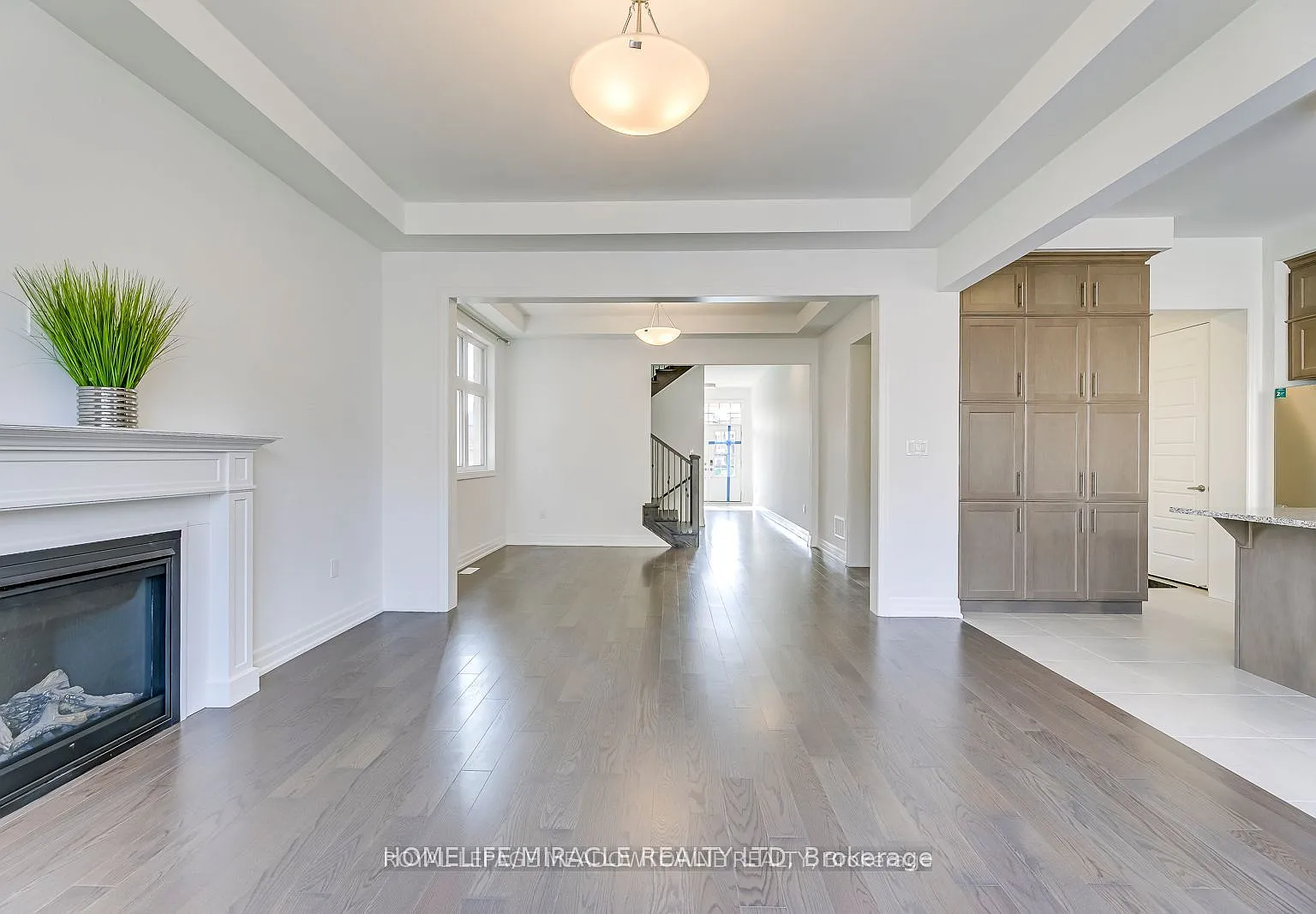 4 bed, $5,000 — Photo 3