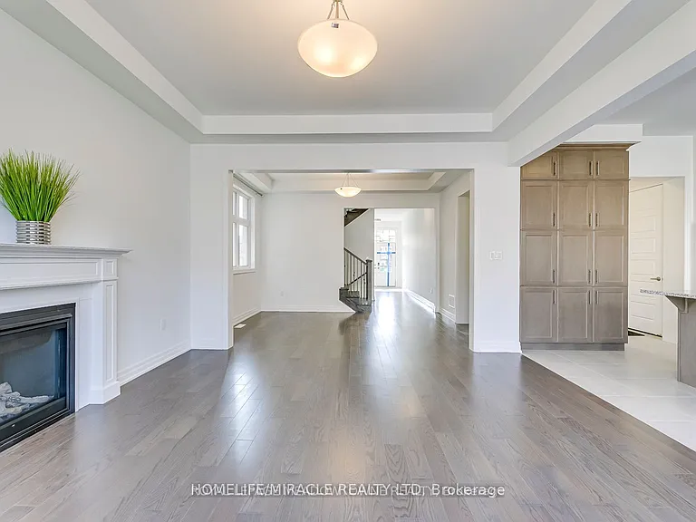 3133 Moss Gdns — Photo 3