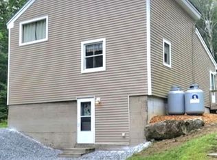 520 Smithfield Rd, Oakland, ME 04963