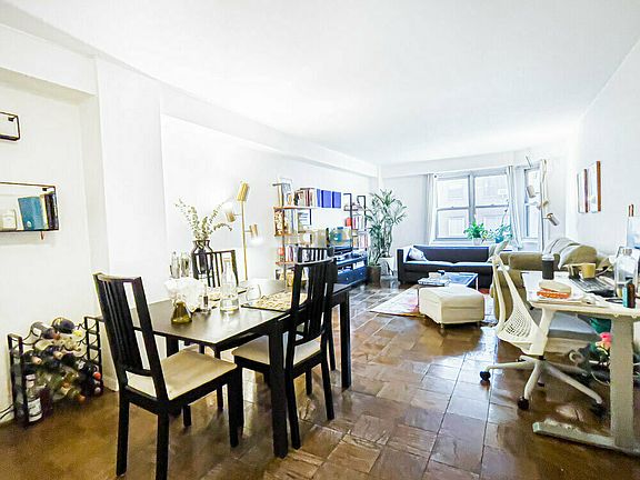 2nd image of 224 E 60th St APT 4C
