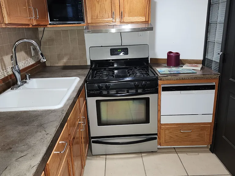 1726 W 96th Ave #B — Photo 10