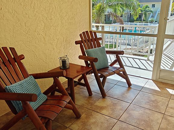 3rd image of 409 Manatee Ct APT 203