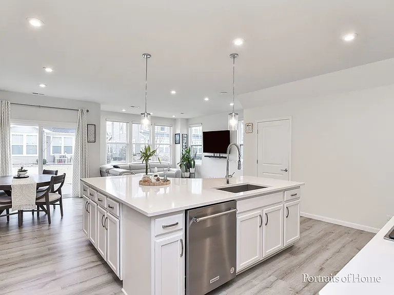 460 Watercress Dr — Photo 7