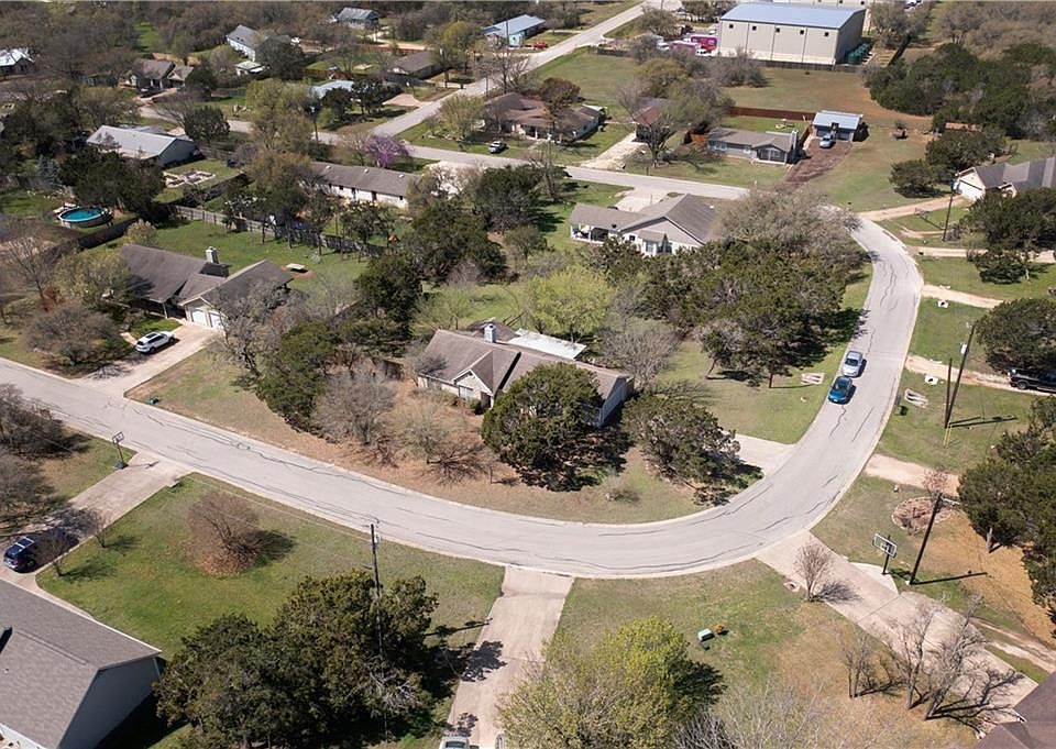 701 Grand Prairie Cir Dripping Springs Tx 78620 Zillow