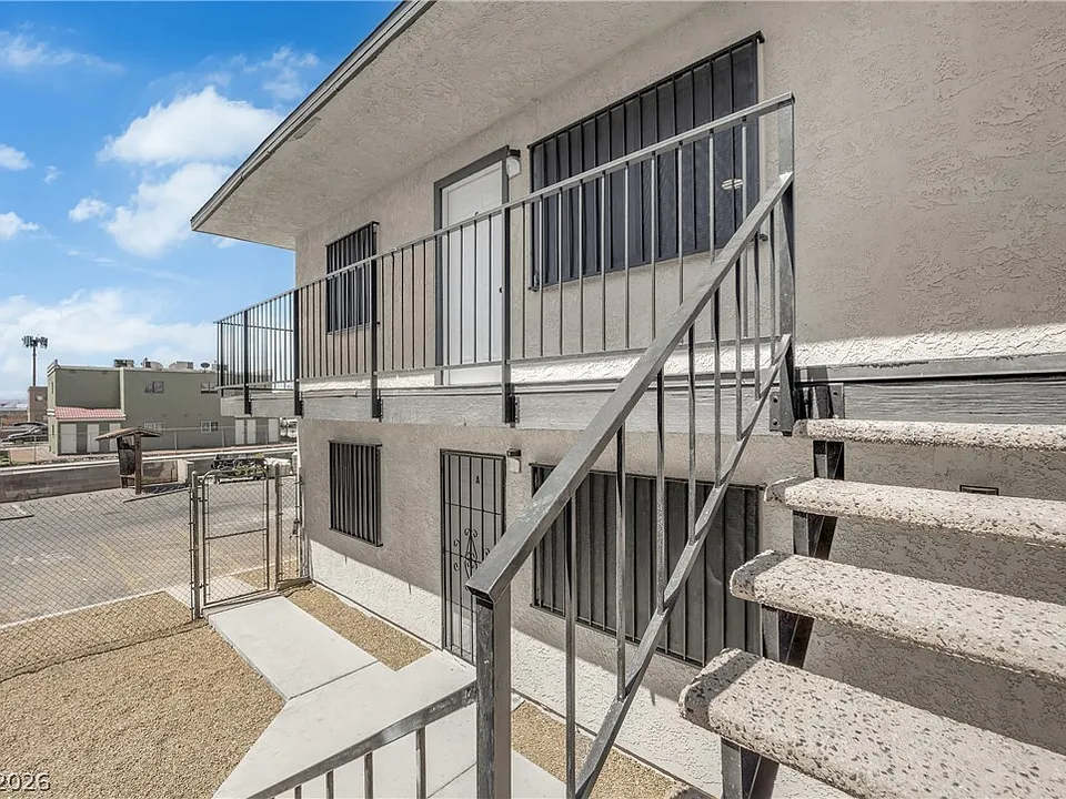 3432 Aristos Ave #C