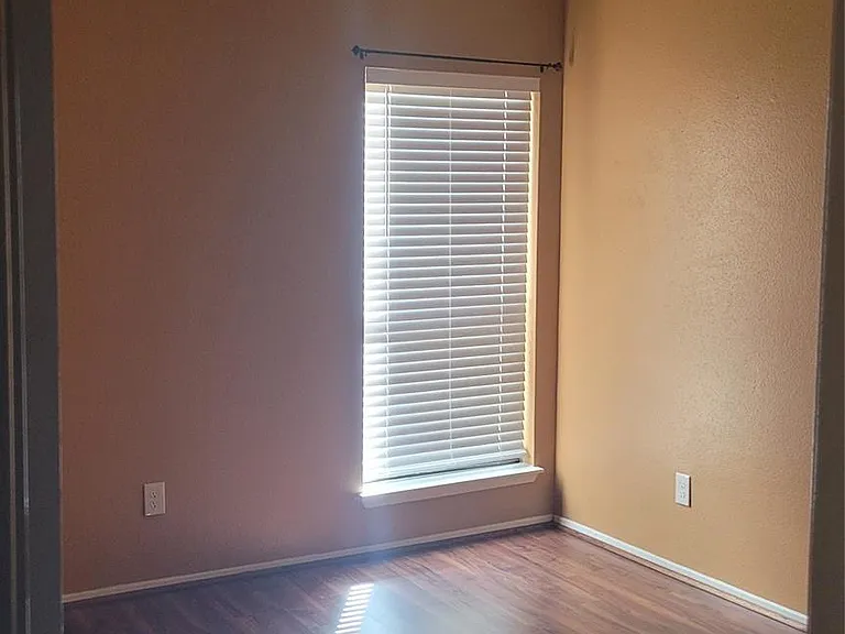10049 Westpark Dr #123 — Photo 8