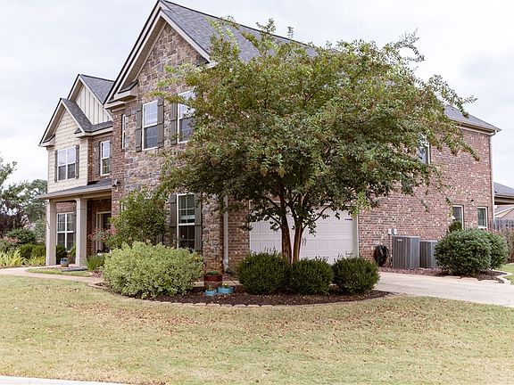 2nd image of 4000 Academy Dr