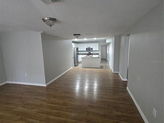 5th image of 3905 E OSBORNE AVENUE