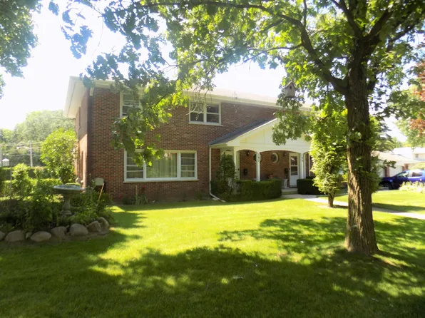 797 Euclid Ct, Highwood, IL 60040