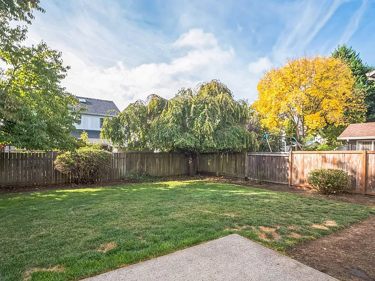 3114 SE Tumblestone Dr — Photo 4