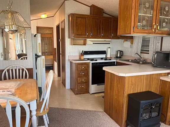 3rd image of 37400 Chancey Rd #247