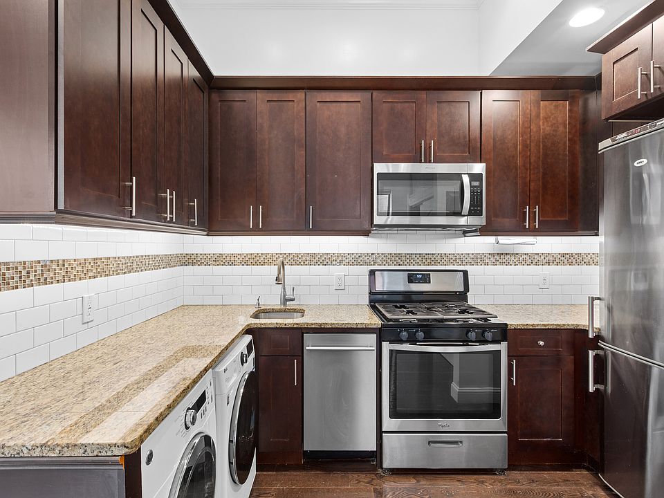 2nd image of 242 W 138th St APT 2