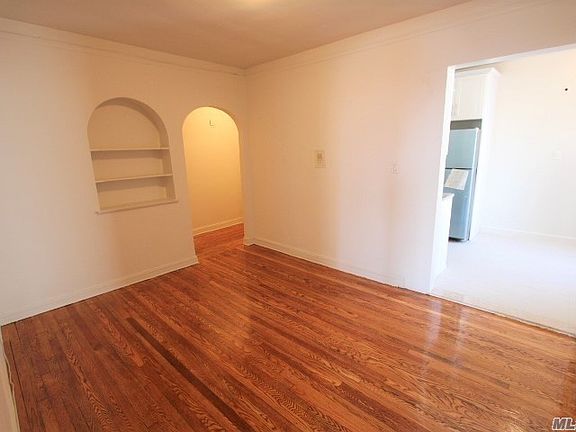 2nd image of 4750 41st St APT 4H