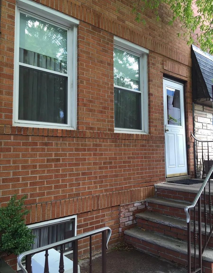 5 bed, 1.5 bath, 1700 sqft, $2,600 — Photo 1
