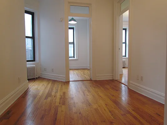 Rented by Landmark Real Estate | media 18