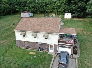 14 School St, Claysville, PA 15323