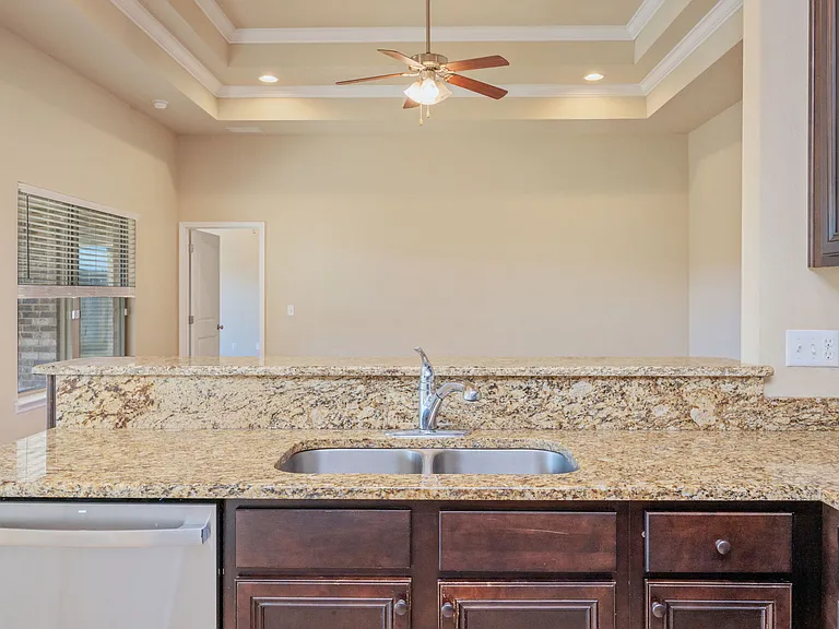 3927 Tuscany Way — Photo 22
