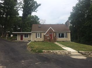 835A Great Rd, North Smithfield, RI 02896