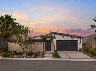 484 Fountain Dr, Palm Springs, CA 92262