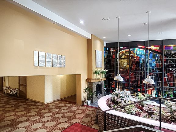 3rd image of 5 Bayard Rd APT 412