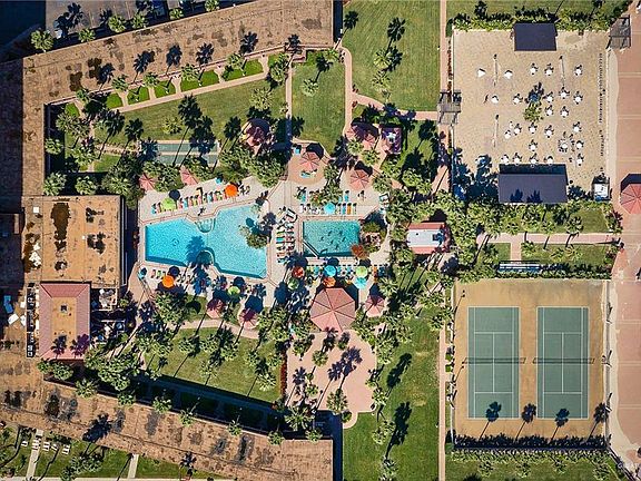 4th image of 500 Padre Blvd #303