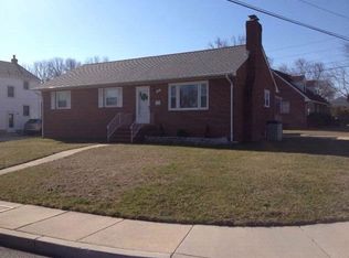 561 Fairmount Rd, Linthicum, MD 21090