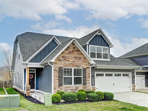 22 Hyde Park Pl, Arden, NC 28704