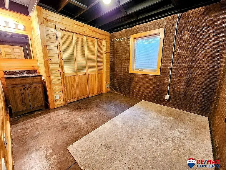 1810 N 25th St — Photo 3