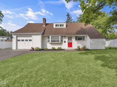 6 Briarwood Road, Loudonville, NY, 12211