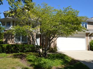 281 Brunswick Dr, Buffalo Grove, IL 60089