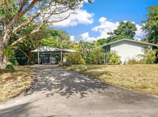 6891 SW 130th Ter, Pinecrest, FL 33156