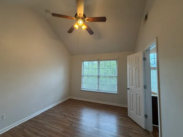 1430 Pathfinder Ln — Photo 33