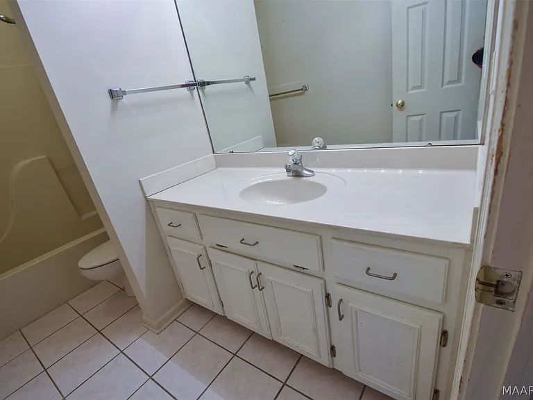 1691 Rambling Brook Ln — Photo 45