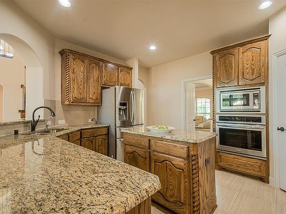 5th image of 3411 Elkhart Dr