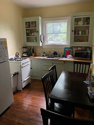 615 Madison St #2 Photo 1