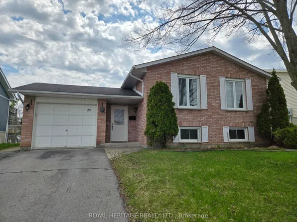 29 Fleming Rd SW, Quinte West, ON K8V 6P7