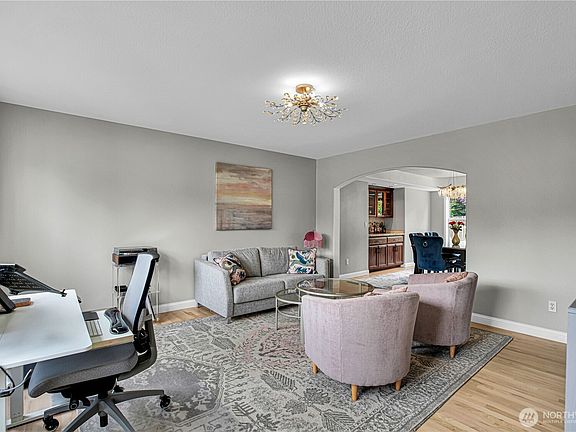 5th image of 4209 NE 126th Street