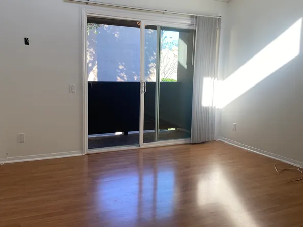 3454 Castle Glen Dr, San Diego, CA