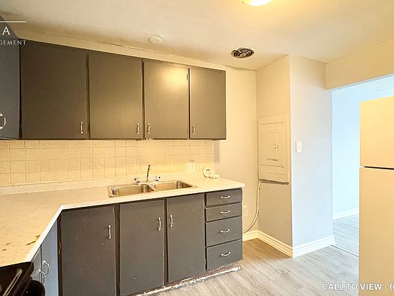 4th image of 93 Wolfe St #5