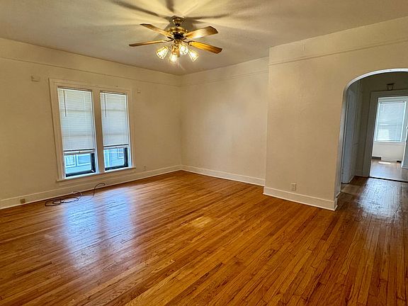 2nd image of 314 Cherry St SE APT 1