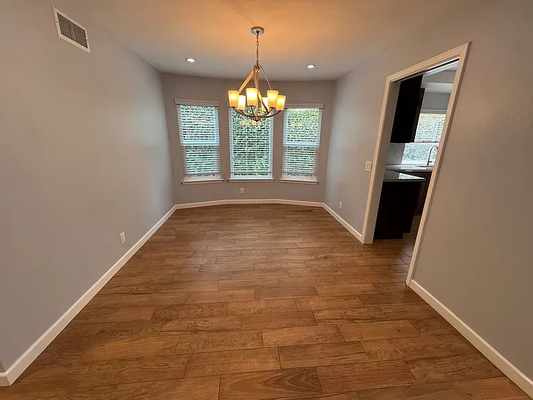 5338 Francisca Way — Photo 3