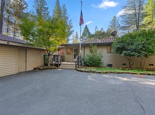 2460 Five Oak Dr, Meadow Vista, CA 95722