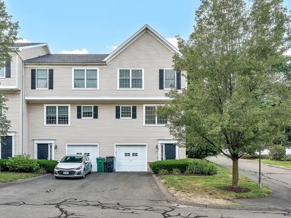 33 Donahue Lane #23, Manchester, CT 06042