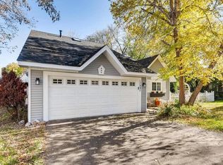17897 Lorence Way, Eden Prairie, MN 55346