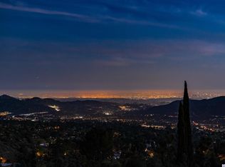 2704 Starfall Dr, La Crescenta, CA 91214