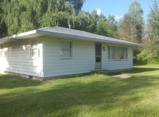 4603 Midway Dr, Silverwood, MI 48760