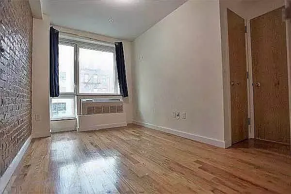 Rented by Metropolitan Property Group | media 12