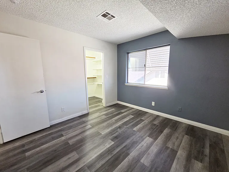 4028 Zapotec Way — Photo 30