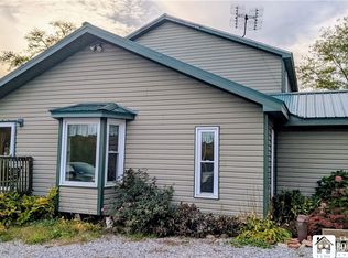 8860 Belson Rd, Ripley, NY 14775